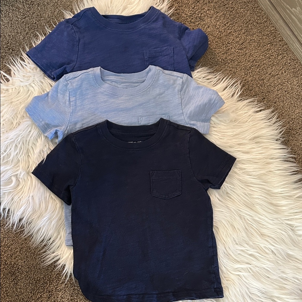 Janie and Jack  Short Sleeve Pocket Tee for Kids - Navy & Light Blue